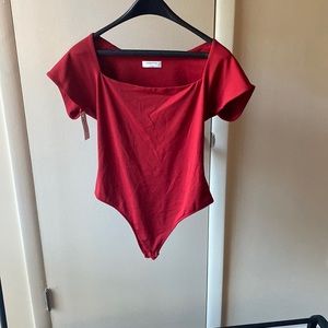Aritzia Babaton Contour Bodysuit